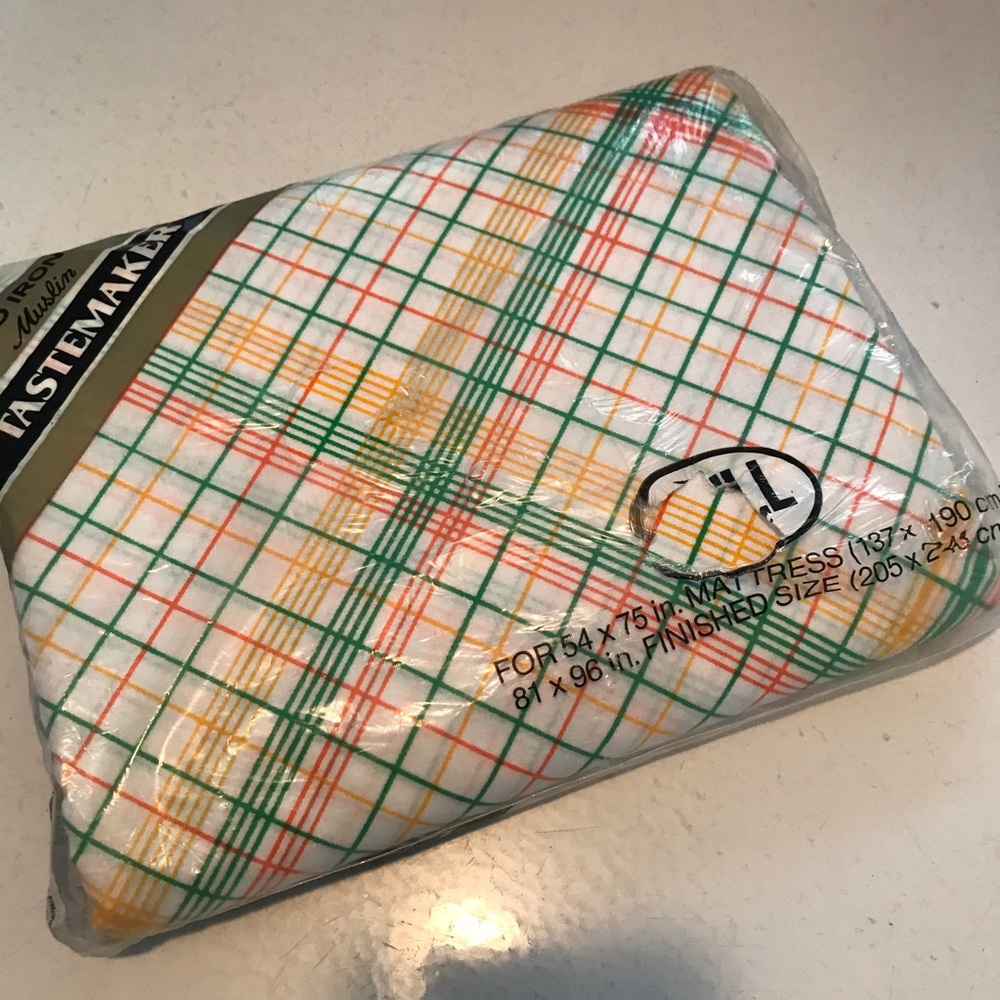 Vintage Tastemaster Linen